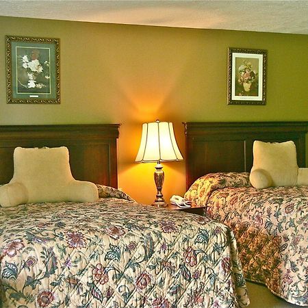 Stone Fence Resort Огденсбург Экстерьер фото