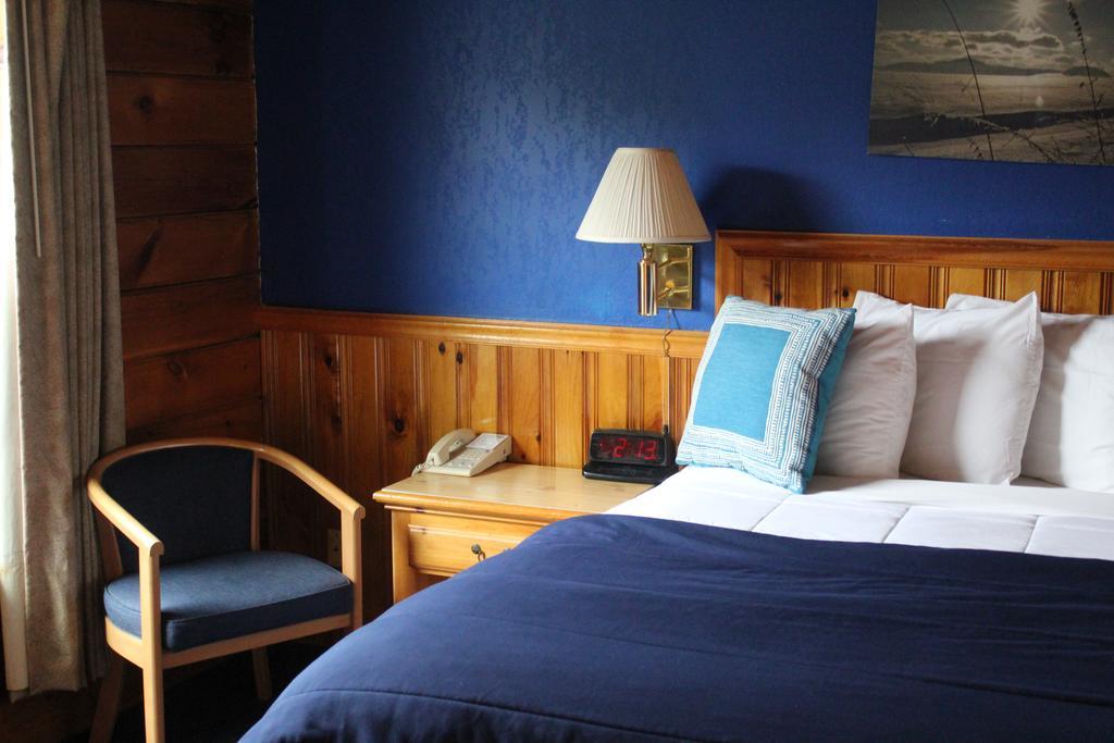 Stone Fence Resort Огденсбург Экстерьер фото
